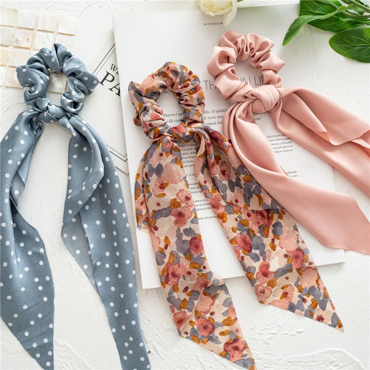 Élastique à cheveux effet foulard en satin