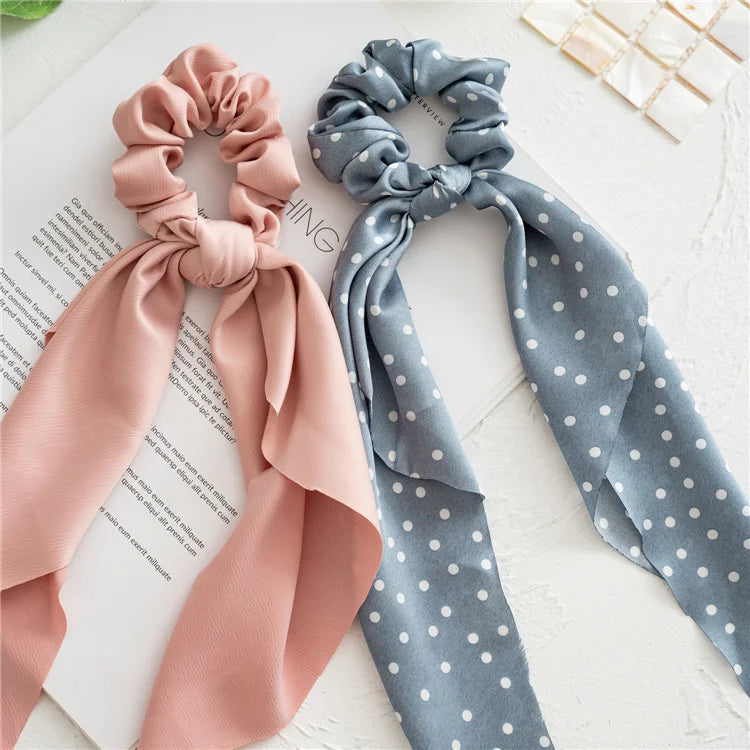 Élastique à cheveux effet foulard en satin
